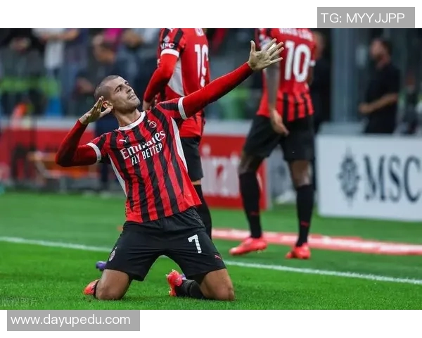 尤文图斯1-1战平AC米兰：悬念与激情并存，强强对话难分胜负